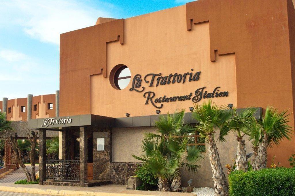 Eden Airport Hotel El Kerma ภายนอก รูปภาพ