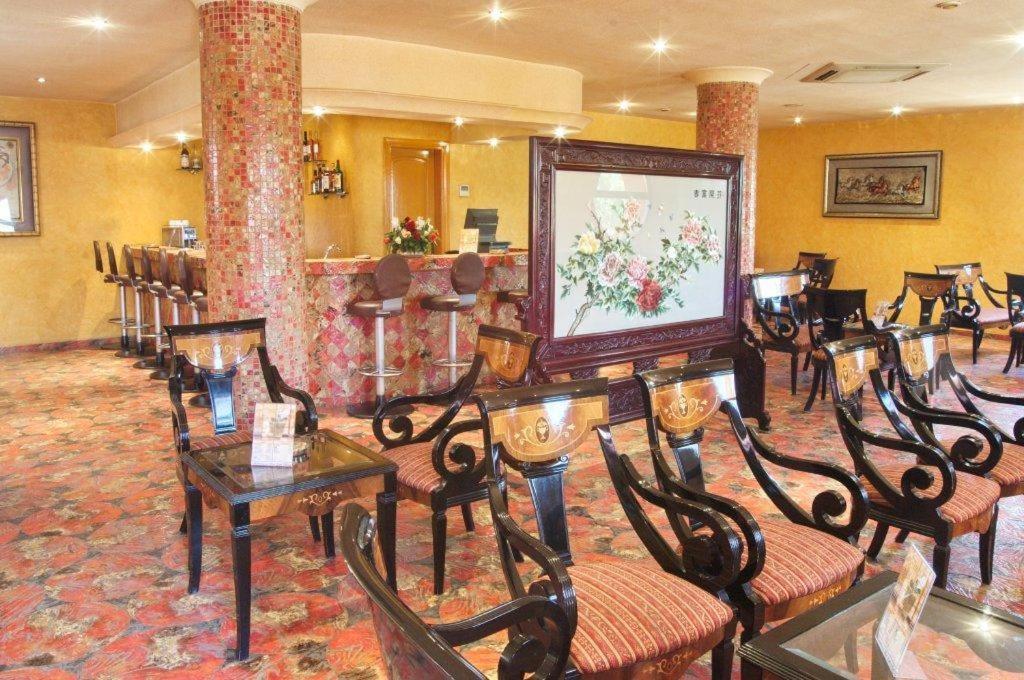 Eden Airport Hotel El Kerma ภายนอก รูปภาพ